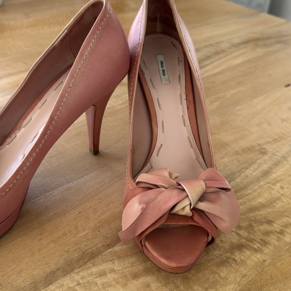 Miu Miu Peep-toe Bow Aged Pink Heels sz 39/ Us 8-8.5 ECU - Picture 5 of 16